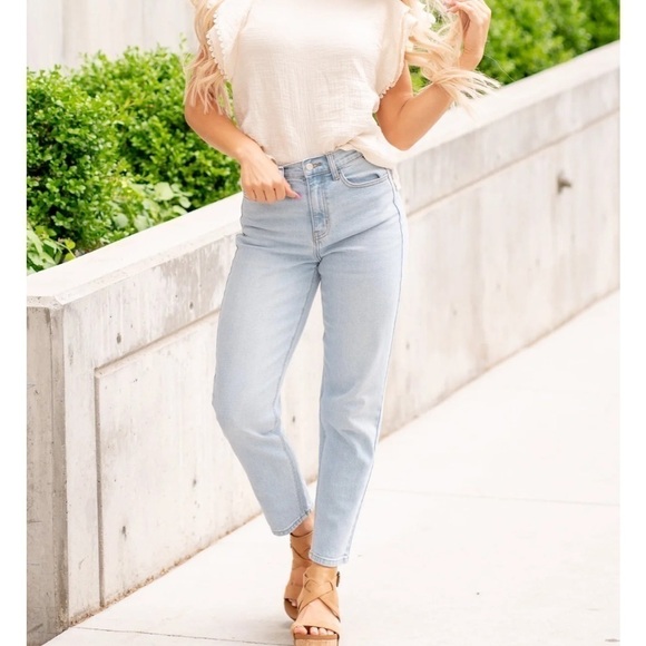 Cello Tuesday High Waisted Mom Jean Cropped Ankle Size 13 - Picture 1 of 6